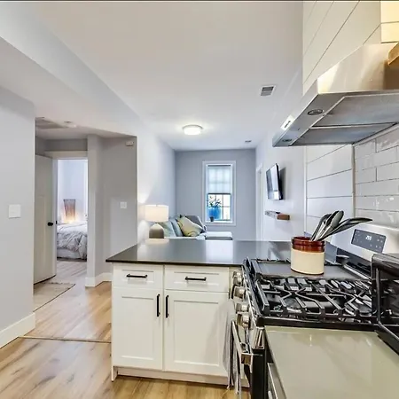 Modern 2Br With Patio & Cozy Space Chicago Room photo